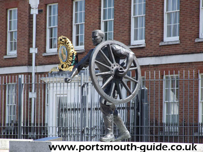 Gun Run Statue Portsmouth Historic Dockyard